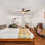 2413 Kuhio